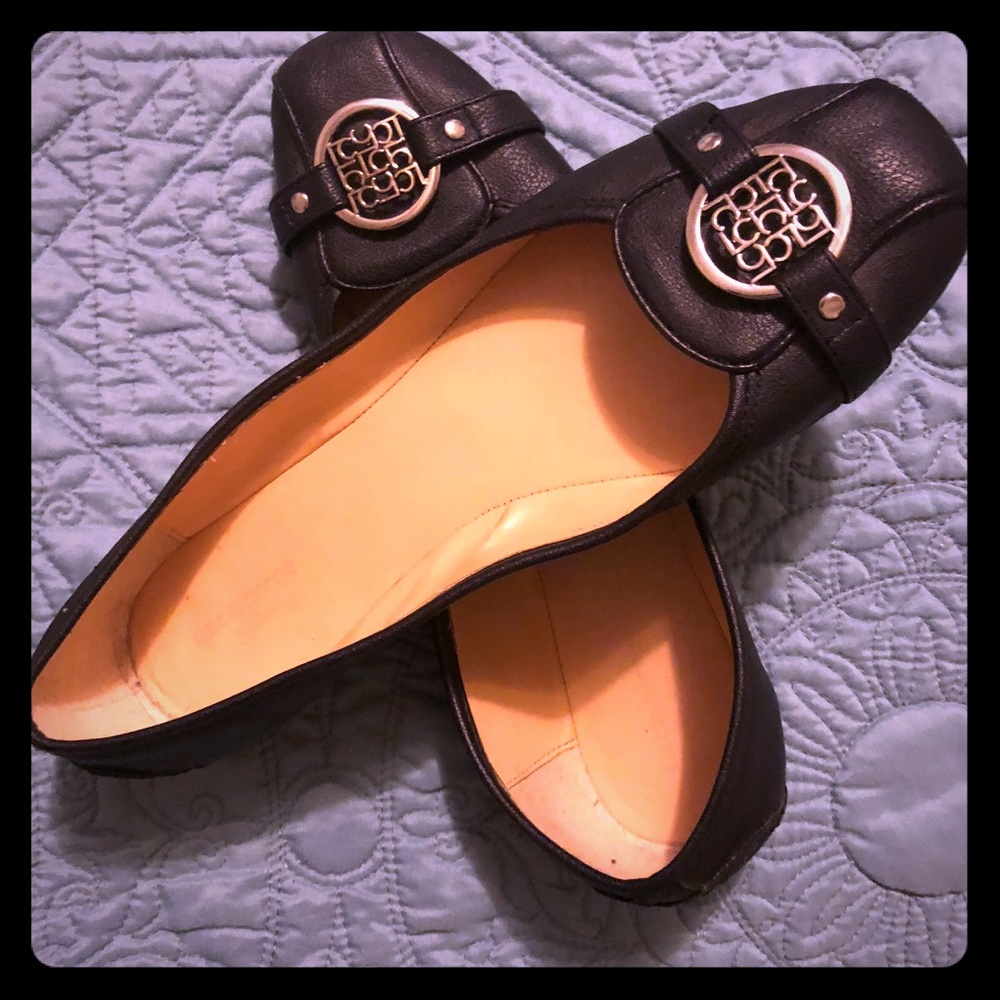 Liz Claiborne black flats size 9